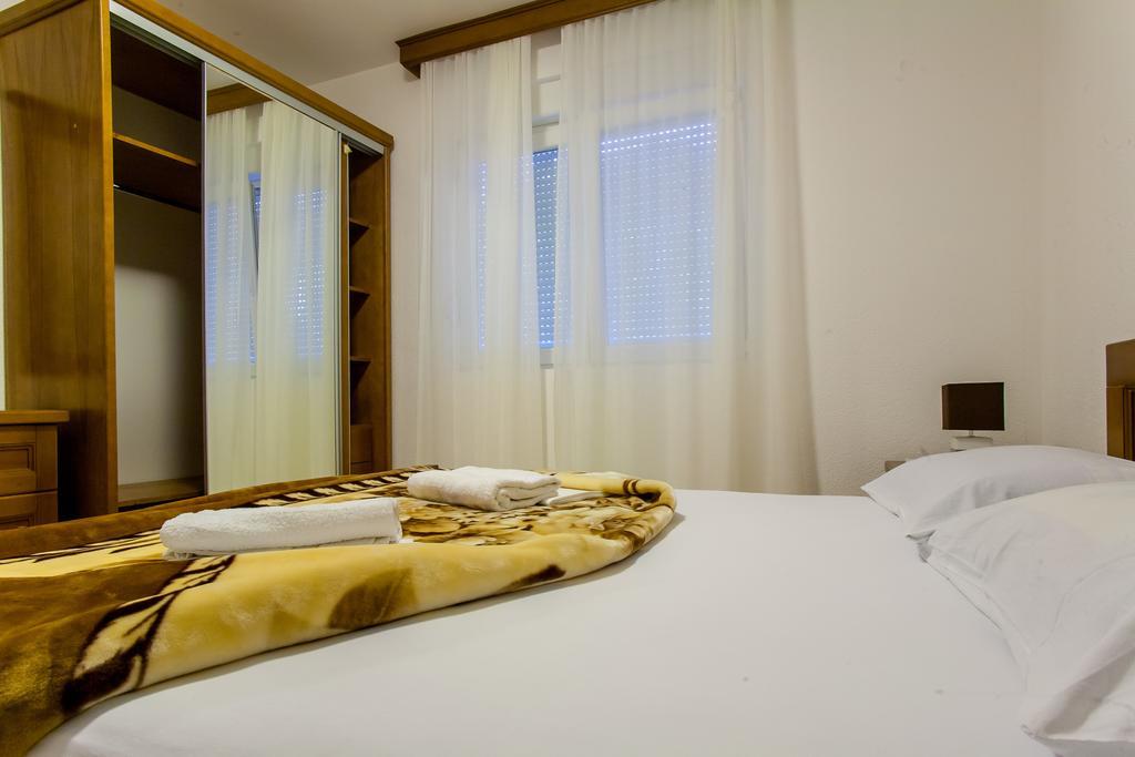Apartments Ljubica Herceg Novi Quarto foto